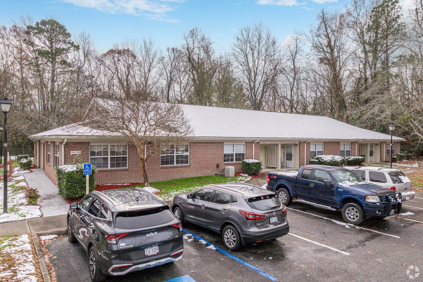 Photo - Covenant Place