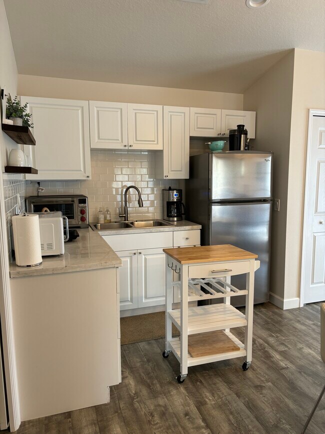 Photo - 615 Goodrich Ave Unit Pineapple Loft