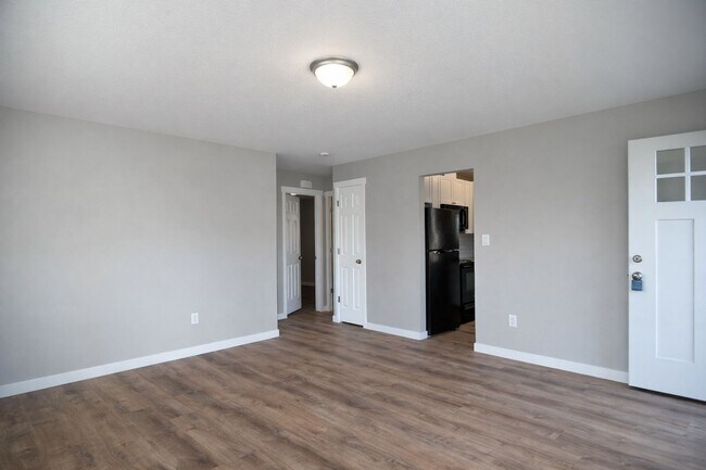 Photo - 1410 E 30th St