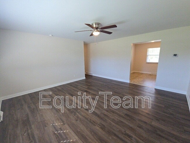 Photo - 3521 Mary Ann Dr