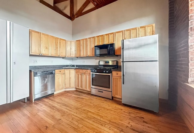 Photo - 325 Lafayette St Unidad 4301 Rental