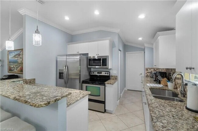 Photo - 3 Bedroom 2 Bathroom POOL HOME