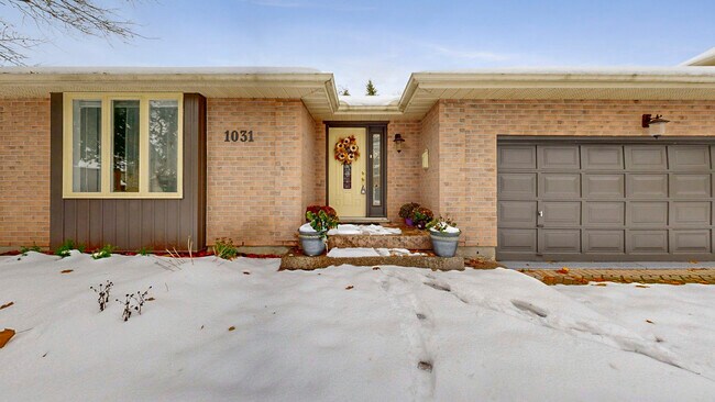 Photo - GORGEOUS THREE BEDROOM HOME IN BYRON