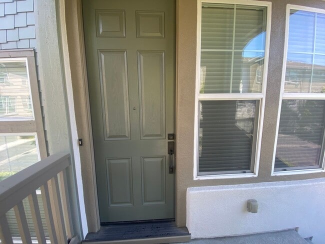 Photo - Newer Multi-Level Downtown Townhouse with ...