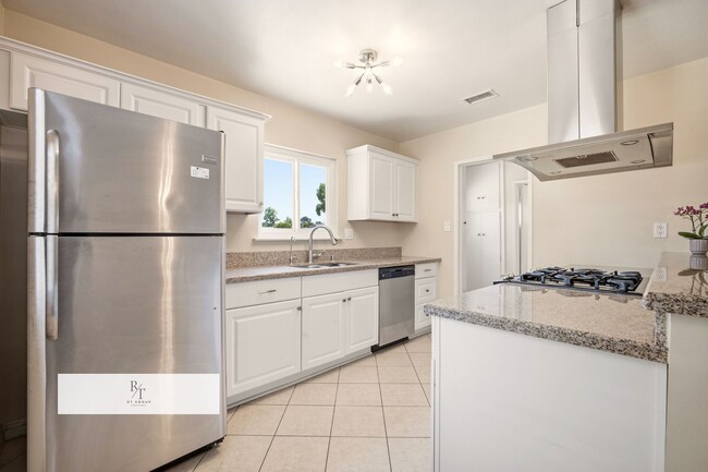 Photo - 1225 W Glenmere St