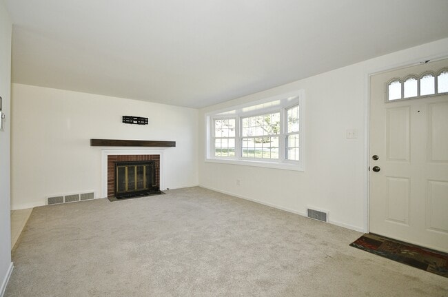 Photo - 5117 Caste Dr