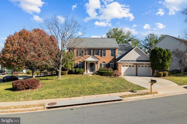 Photo - 46564 Hampshire Station Dr