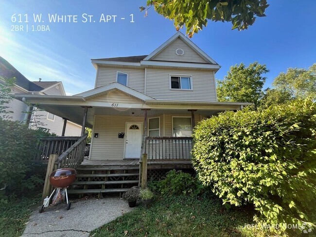 Building Photo - Charming 2-Bedroom Apartment