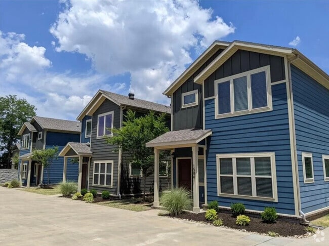 Building Photo - 1586 - 1610 N Wish Ln Rental