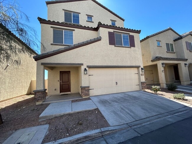 Building Photo - 4-Bedroom 3-Bathrrom House Near Nellis AFB!