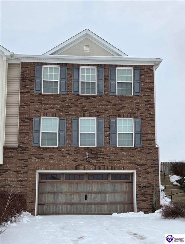 Building Photo - 158 Vineland Pkwy Dr