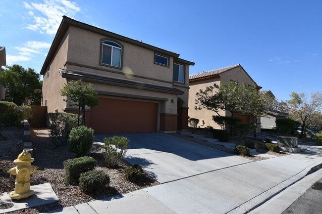 Building Photo - 2689 Niddrie Ave