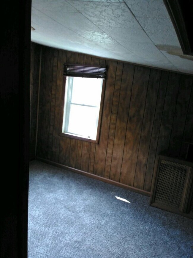Photo - 966 S Centre St