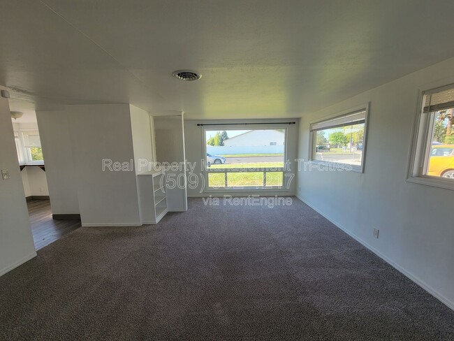 Photo - 603 N Ely St