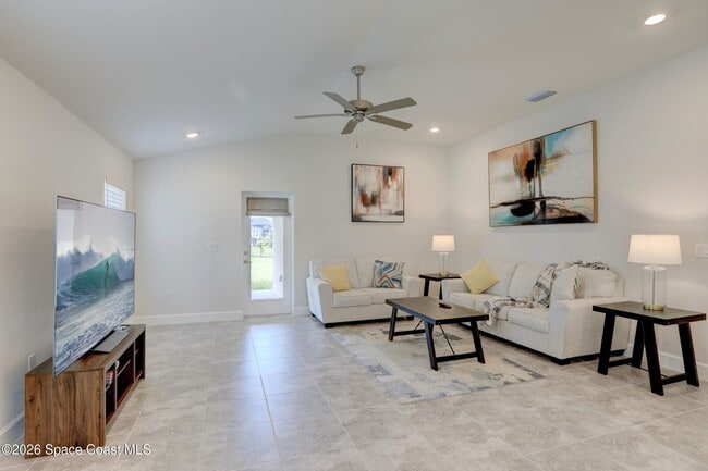 Photo - 1884 Middlebury Drive