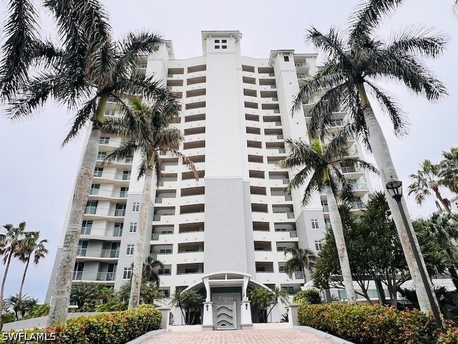 Photo - 425 Cove Tower Dr Unidad 902