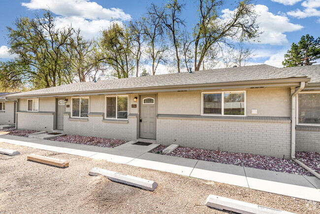 Building Photo - Country living in the city Rental