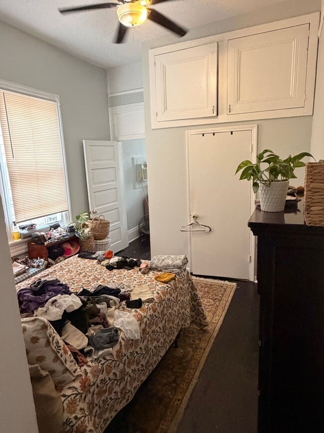 Photo - Spacious 1BD Shotgun, Uptown with Backyard!