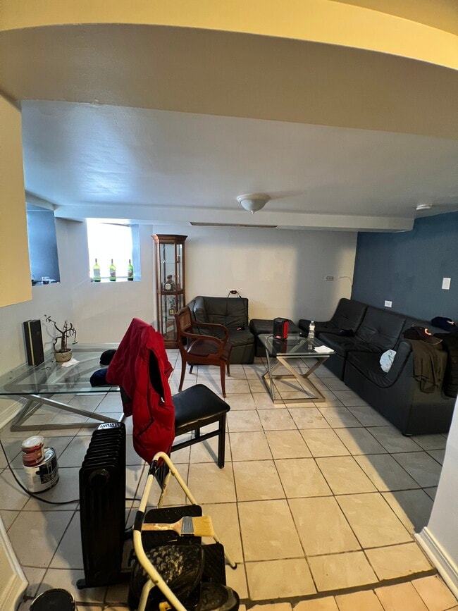 Photo - 2112 S 58th Ave Unit 1R