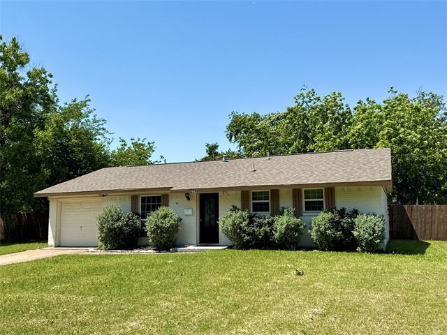Photo - 209 Pacific Cir House