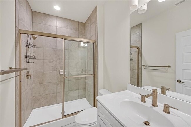 Photo - 860 Stonehill Ln