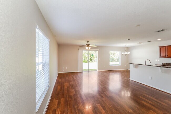 Photo - 3513 Cardinal Feather Dr