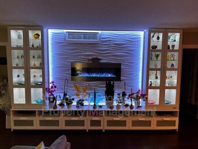 Photo - 3051 N Course Dr Unit 901