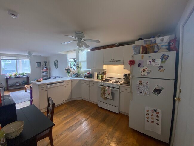 Photo - 75 5th St Apartments Unit 1