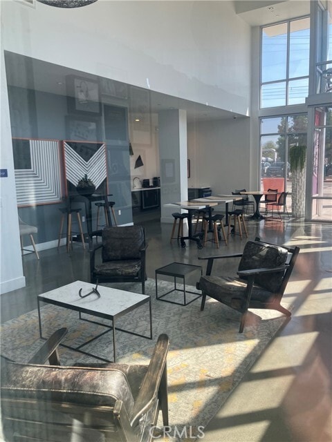 Photo - 11405 Chandler Blvd Unidad 516