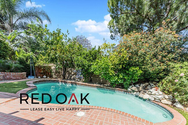 19312 W Yolie Ln