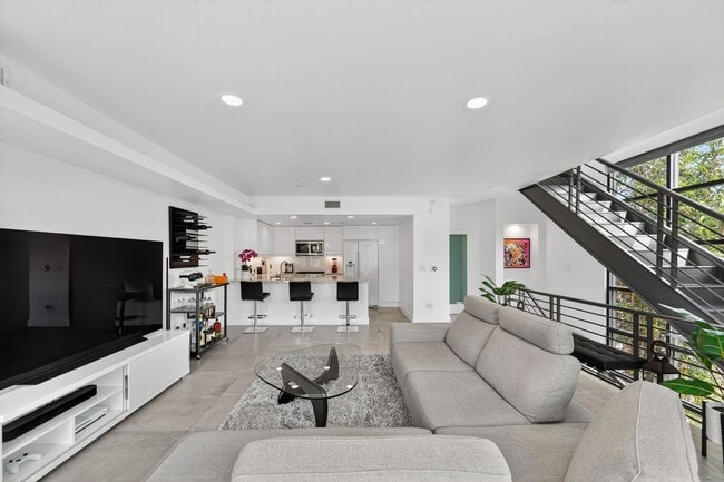 1418 Innes Pl