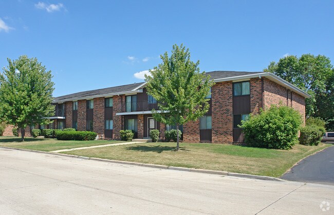 Photo - Windsong Court Apartments