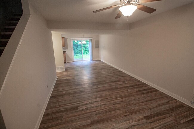 Photo - 4618 Dehaven Dr