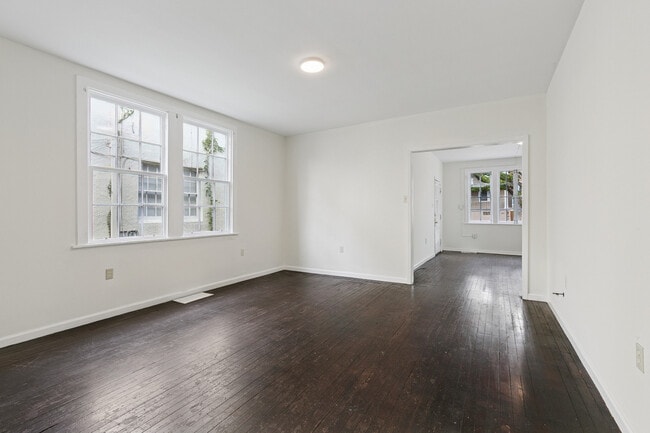 Photo - 2830 Palmer Ave