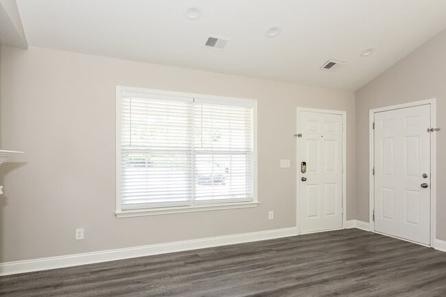 Photo - 2622 Amber Crest Dr