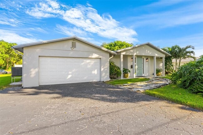 Photo - 4085 42nd Ave S