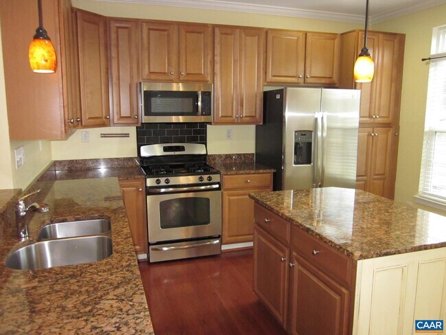 Photo - 2130 Lockwood Dr