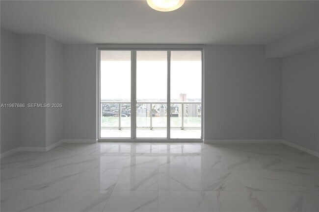 Photo - 50 Biscayne Blvd Unidad 4909