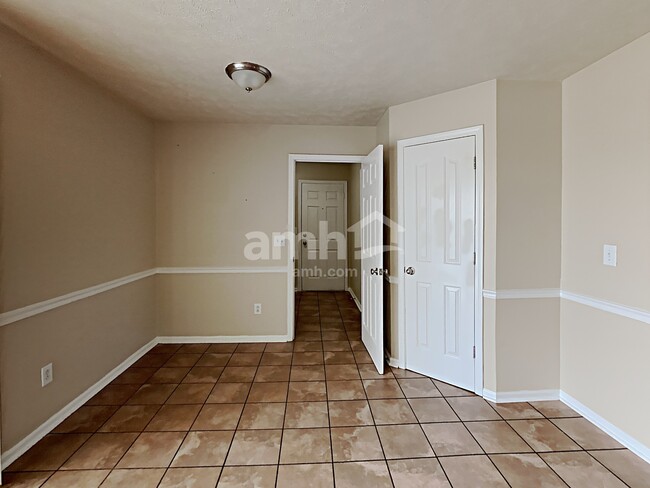 Photo - 403 Wooded Valley Ct