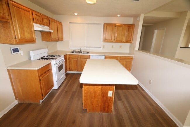 Photo - 21226 Park Mt Dr