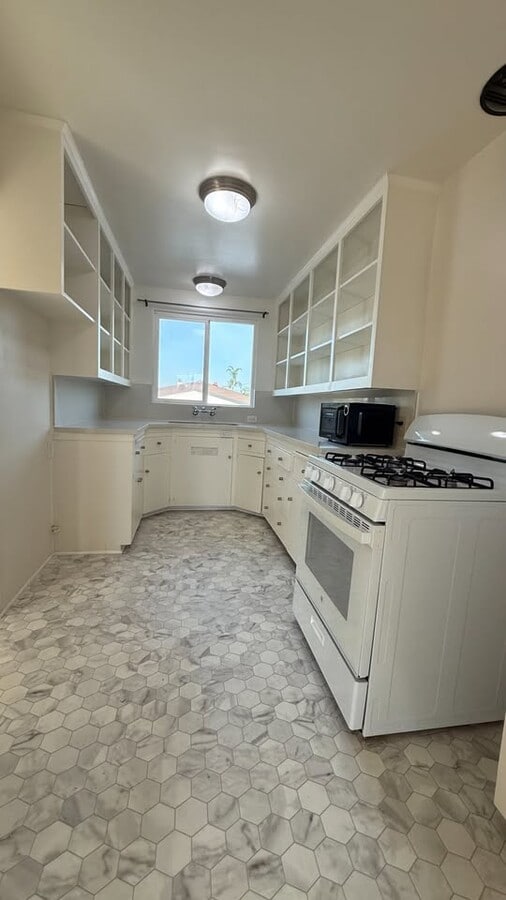 Photo - 4404 N Lakewood Blvd Unit 4404