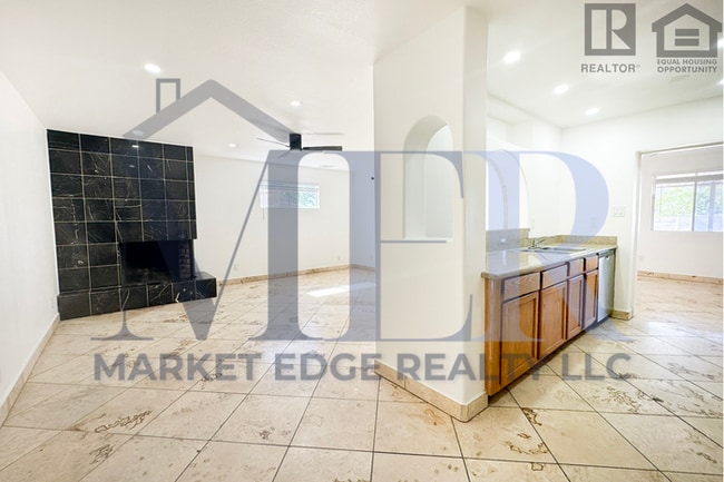 Photo - 5Bed/2Bath Home at Southern/Mill Ave! $399...