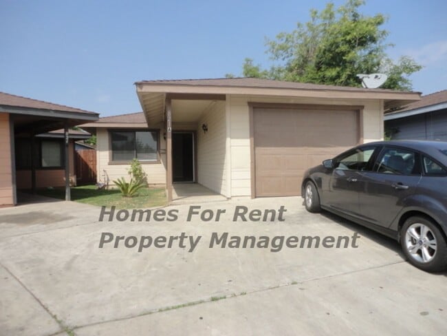 Building Photo - 821 Mohoff Ct Unit 821 E. Mohoff Ct. A