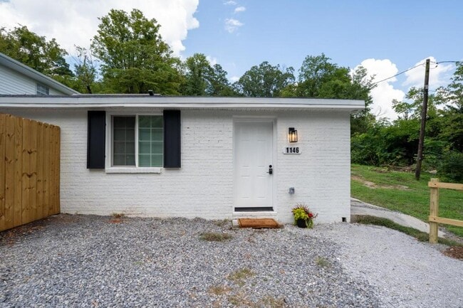 Building Photo - 1146 Lake City Hwy Rental