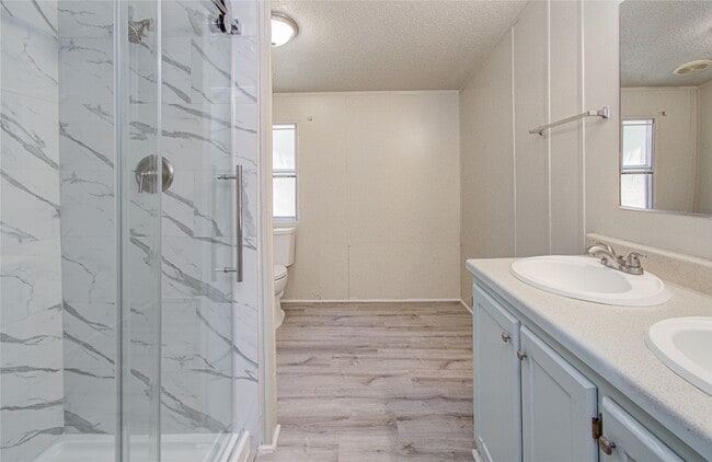 Photo - 13704 Lookout Ct