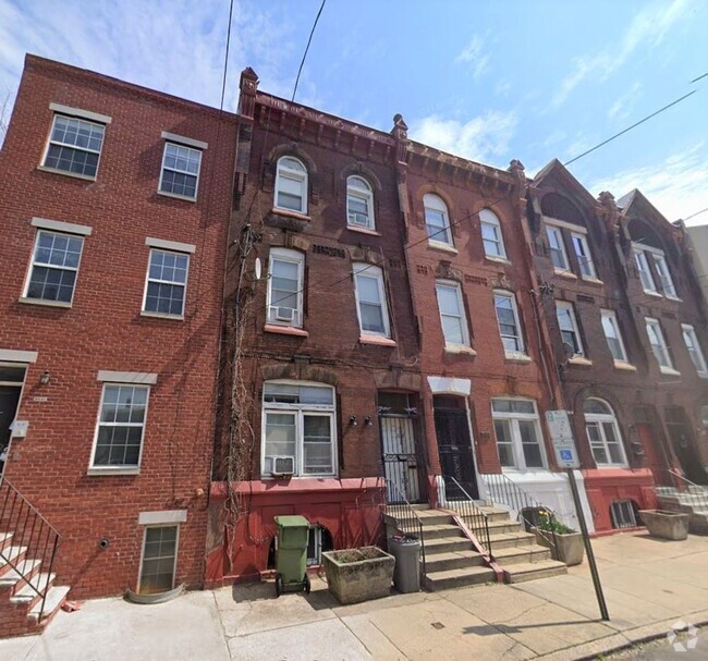 Building Photo - 2035 N 15th St Unit #2 Rental