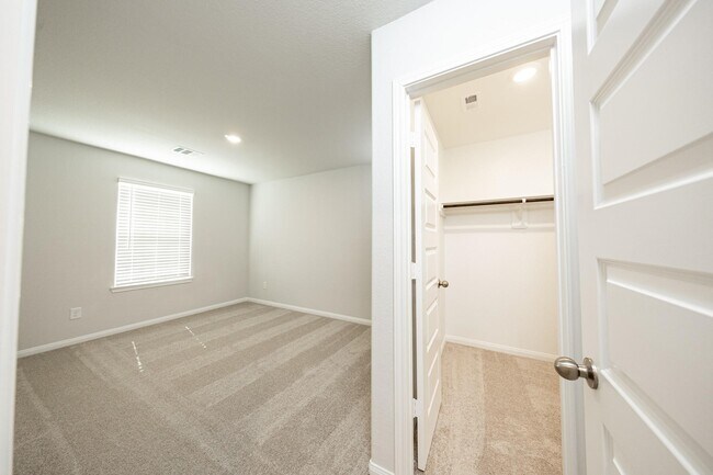 Photo - 13333 Burbot Dr