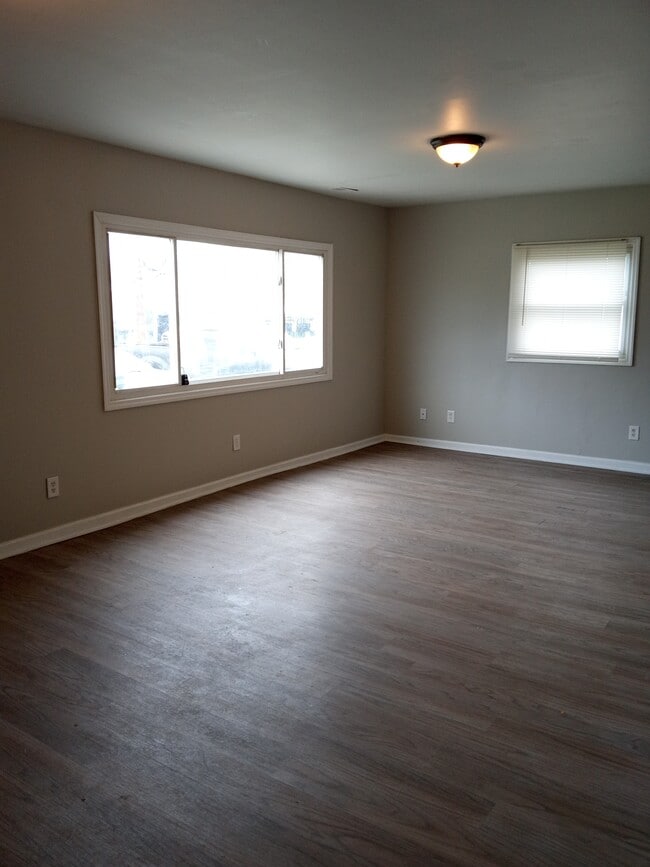 Building Photo - 3229 Dr Andrew J Brown Ave Unit 3229 Dr Andrew J Brown Av