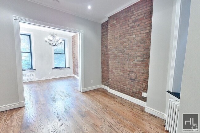 Building Photo - Mott Street Rental