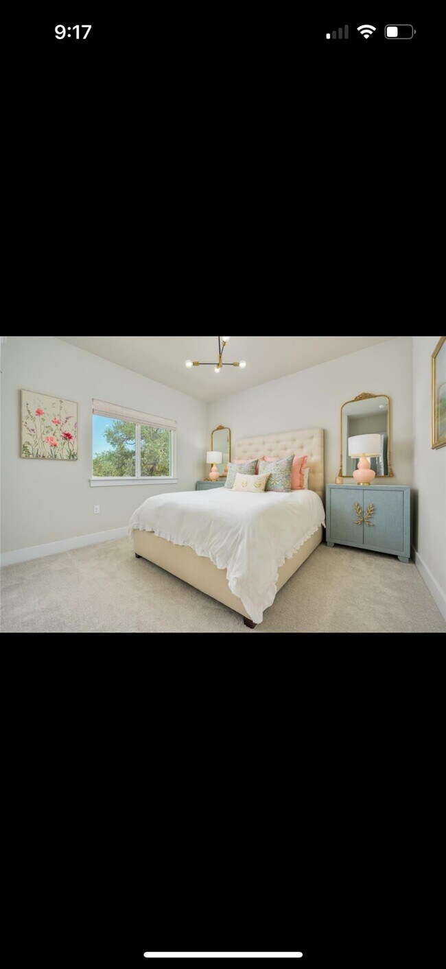 Photo - 142 Volterra Ln